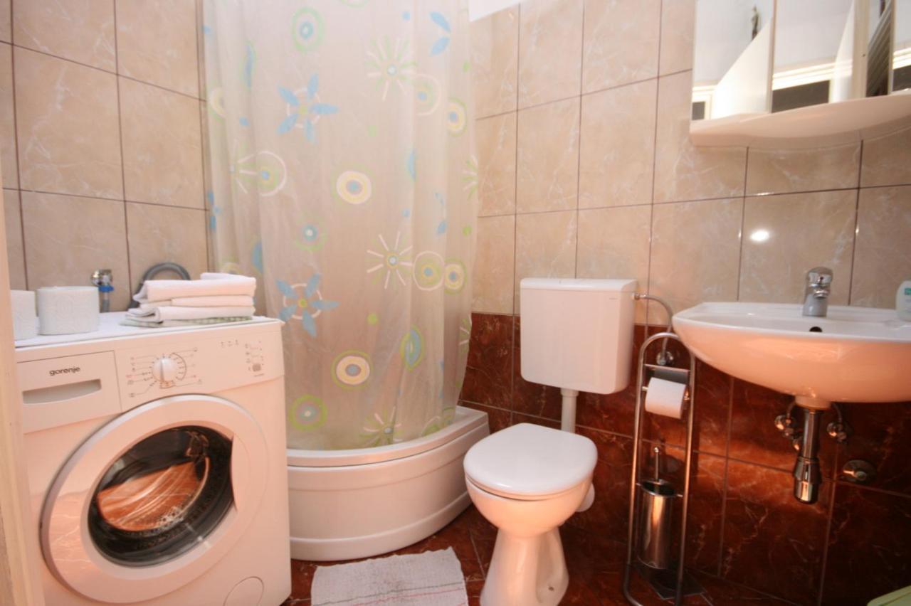 Apartments By The Sea Igrane, Makarska - 311 Εξωτερικό φωτογραφία